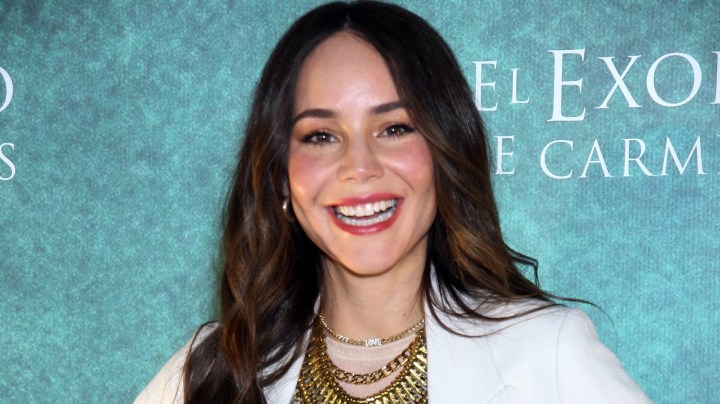 Camila Sodi en la película "El Exorcismo De Carmen Farías" | Mezcalent
