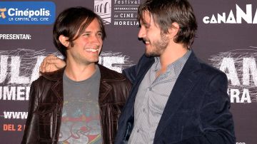 Gael García Bernal y Diego Luna son tendencia en redes sociales | Mezcalent