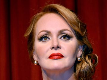 Gaby Spanic en "Un Picasso" | Mezcalent