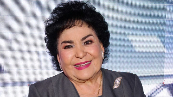 Carmen Salinas en "Fiebre de Sábado por la Noche" | Mezcalent
