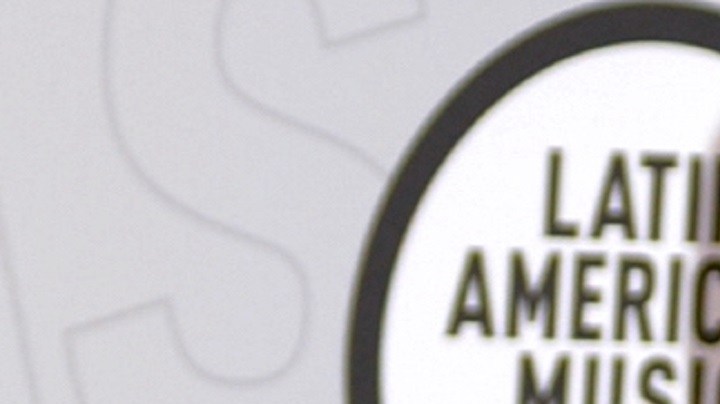 Adamari López | Mezcalent