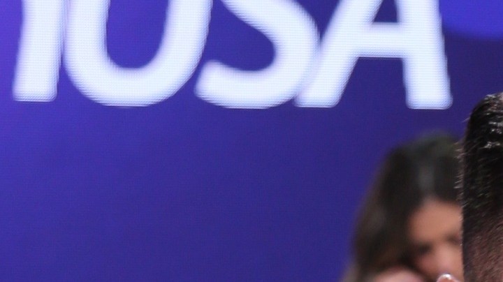 Toni Costa en Teleton USA | Mezcalent