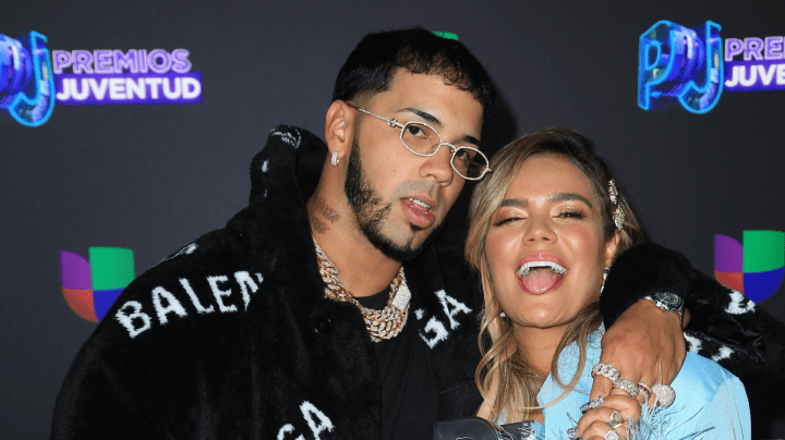 Karol G y Anuel AA | Mezcalent