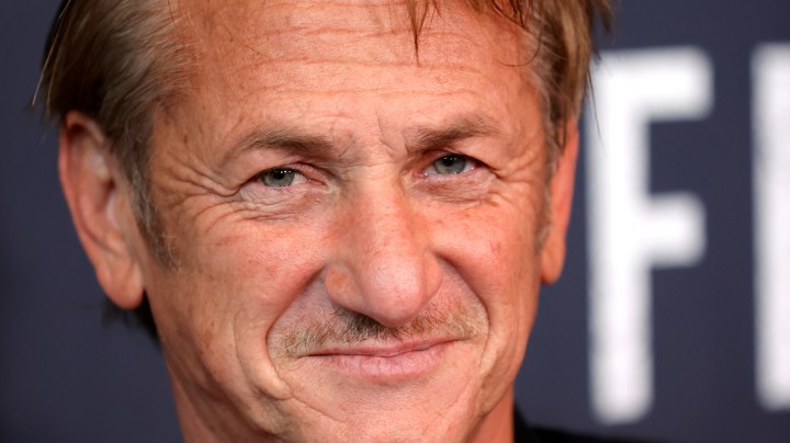 Sean Penn se encuentra en Ucrania | (Photo by Frazer Harrison/Getty Images)