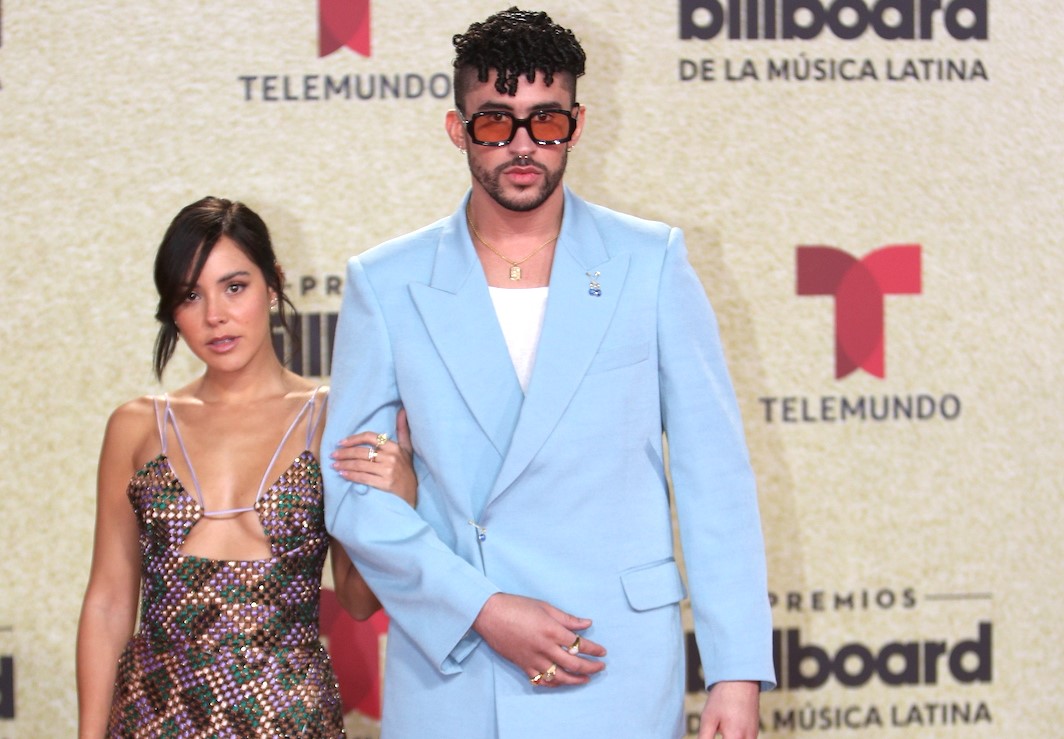 Gabriela Berlingeri La Novia De Bad Bunny Calienta Las Redes Sociales Con Un Microbikini La Vibra