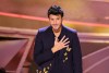Sebastián Yatra en los Premios Oscar 2022