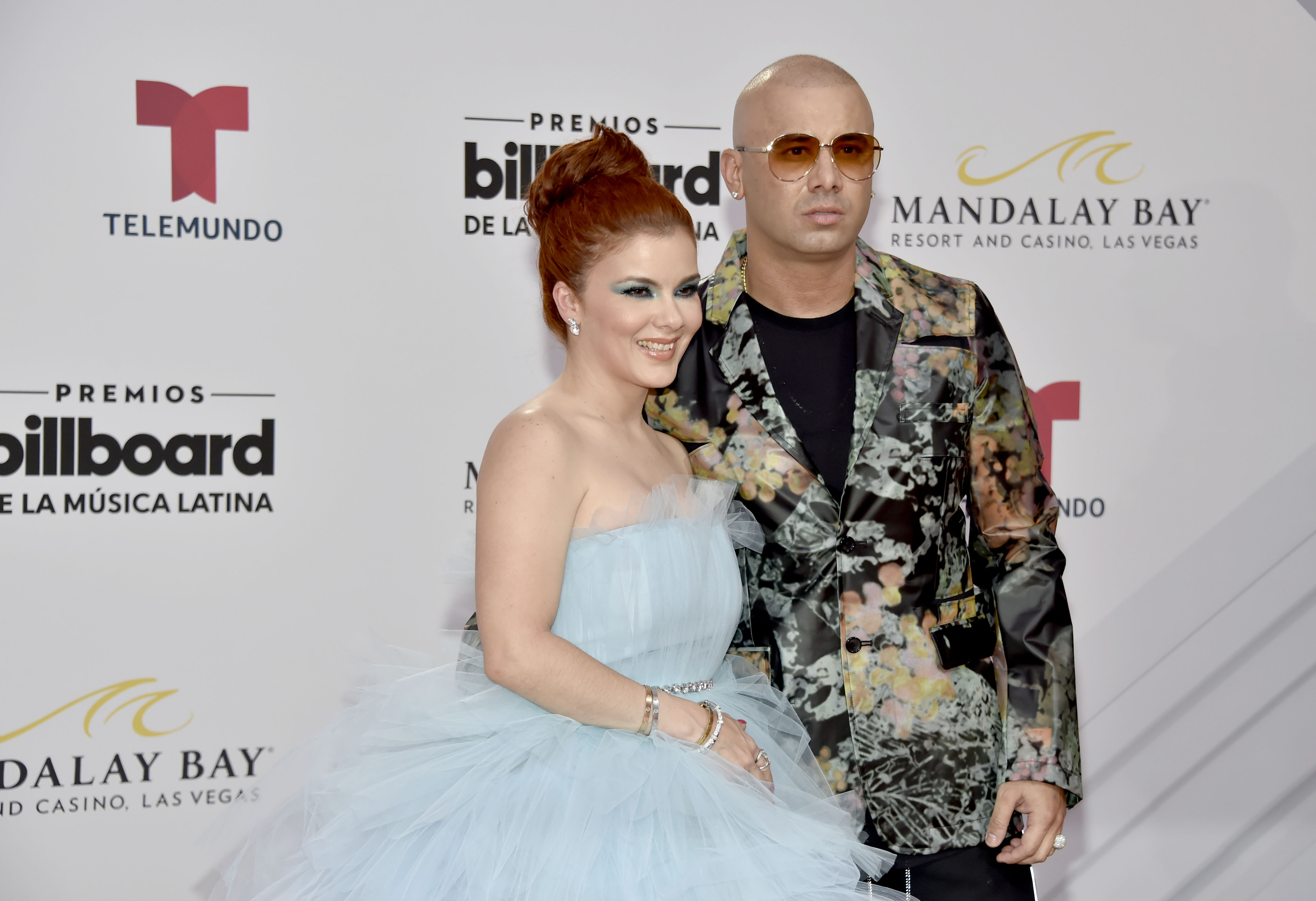 Wisin y su esposa Yomaira Ortiz