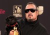 Pepe Aguilar siempre está con su perro 'Gordo' | (Photo by Rodrigo Varela/Getty Images)