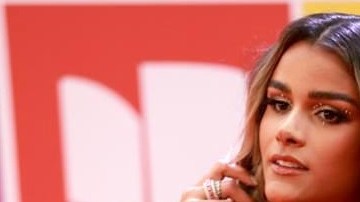 Clarissa Molina en Premios Juventud 2022.