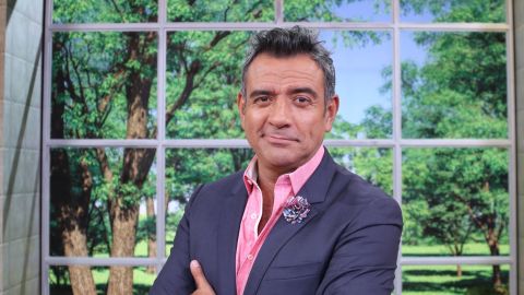 Héctor Sandarti, presentador de televisión