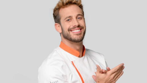 Lambda García es un concursante de Top Chef VIP | Telemundo