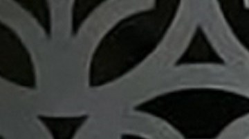 Belinda en el Palacio de Hierro Coyoacán.