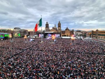 Grupo Firme en el Zócalo de Ciudad de México | Mezcalent
