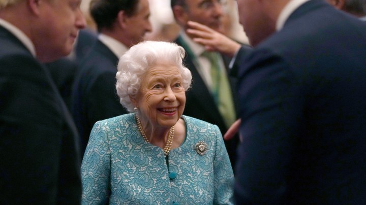 Reina Isabel II