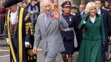 Rey Carlos III y la reina consorte Camila