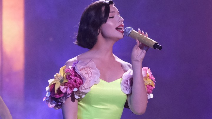 Ángela Aguilar en Premios Juventud 2022.