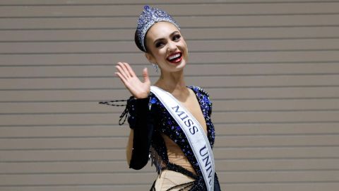 Myrka Dellanos defiende a Miss USA