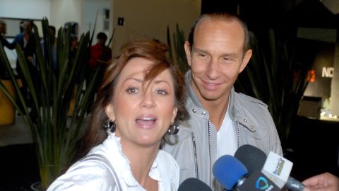 Andrea Legarreta y Erik Rubín.