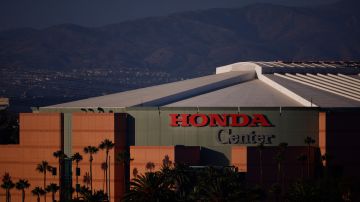 Grupo Frontera se presentará en el Honda Center | (Photo by Ronald Martinez/Getty Images)