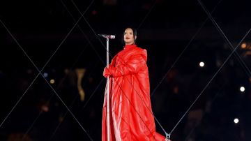 Rihanna | (Photo by Mike Coppola/Getty Images)