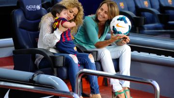 Shakira, Milan y Monserrat Bernabeu | (Photo by David Ramos/Getty Images)