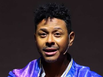 Kalimba, cantante mexicano.