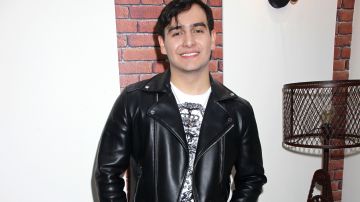 Julian Figueroa, cantante