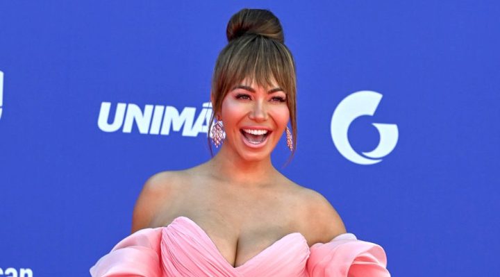 Chiquis.