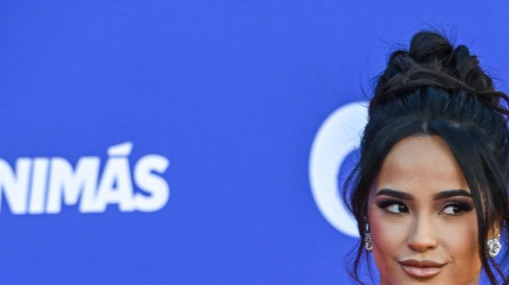 Becky G en los Latin AMAS 2023.