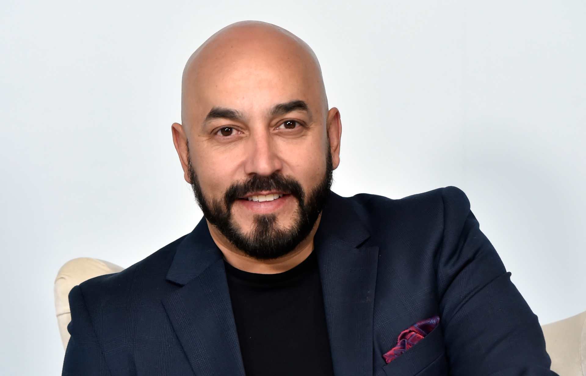 Telemundo Se Lleva A Juan Rivera Y Univision Les Da Batalla Con Lupillo ...