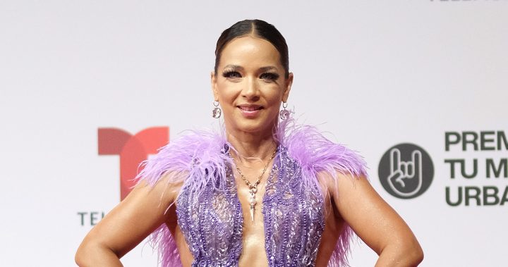 Adamari López.