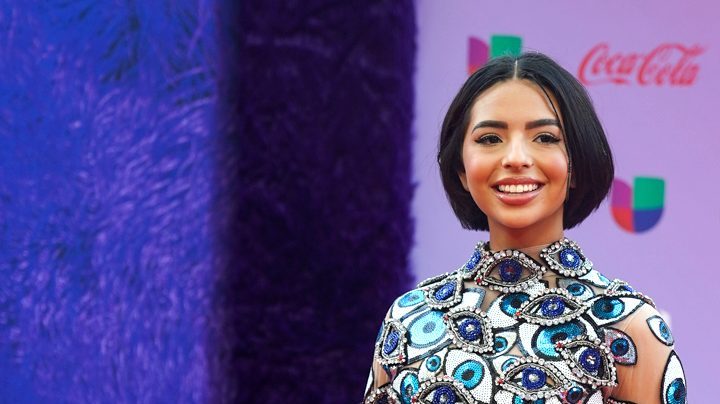 Ángela Aguilar en Premios Juventud 2023.