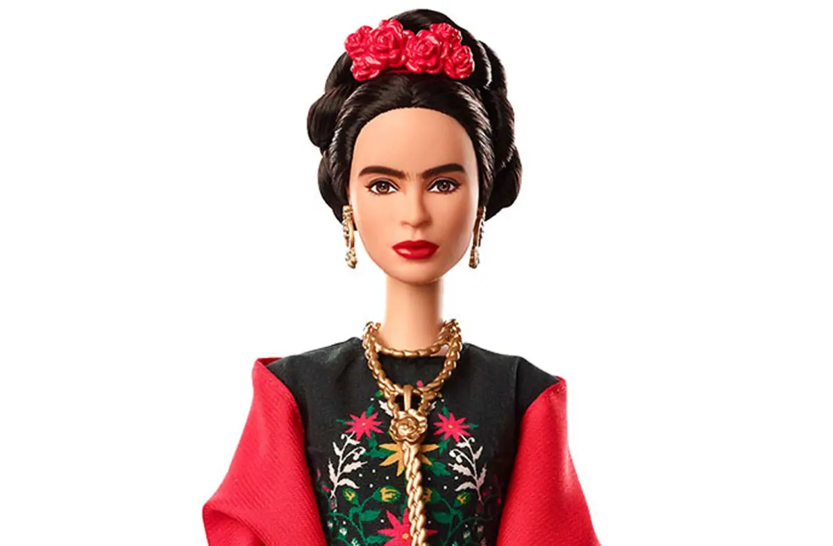 La muñeca de Frida Kahlo causó polémica en México por los derechos de autor sobre la imagen de la pintora. Foto: Mattel.