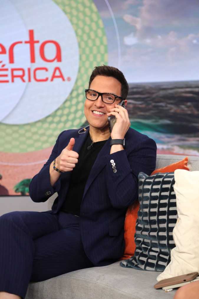 Raúl González, presentador de televisión.