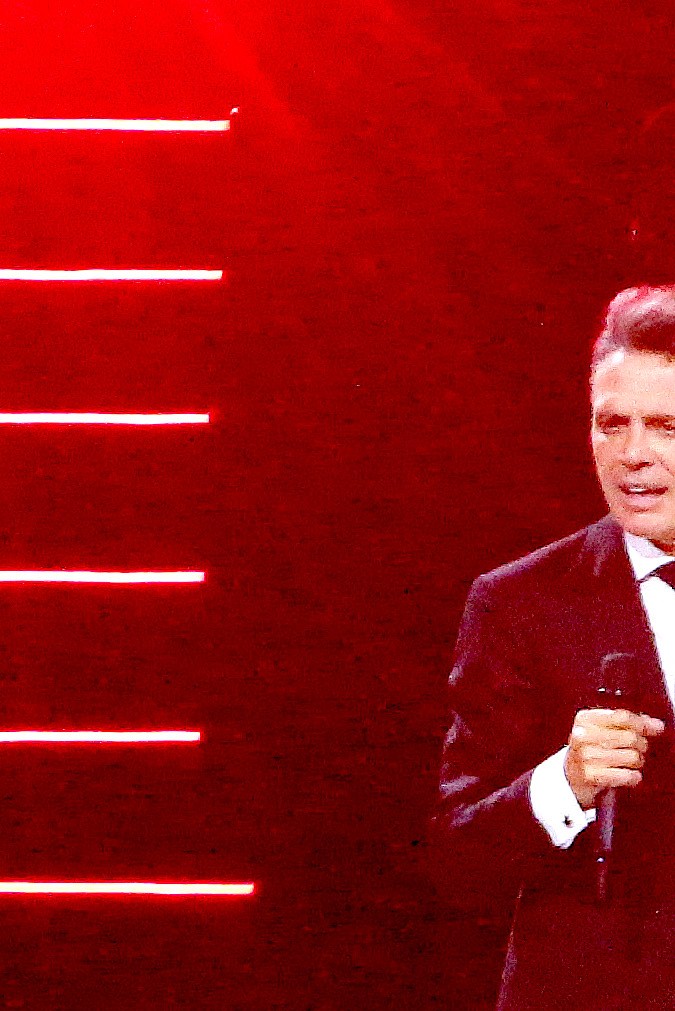 Luis Miguel en la apertura de su gira en Argentina