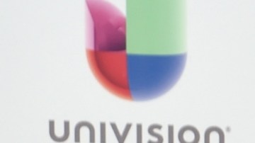 Carlos Calderón se estrenó este 14 de agosto en Telemundo luego de salir de 'Despierta América'