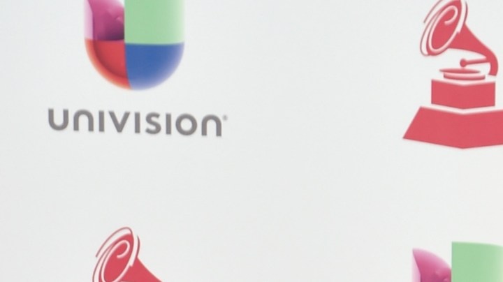 Carlos Calderón se estrenó este 14 de agosto en Telemundo luego de salir de 'Despierta América'
