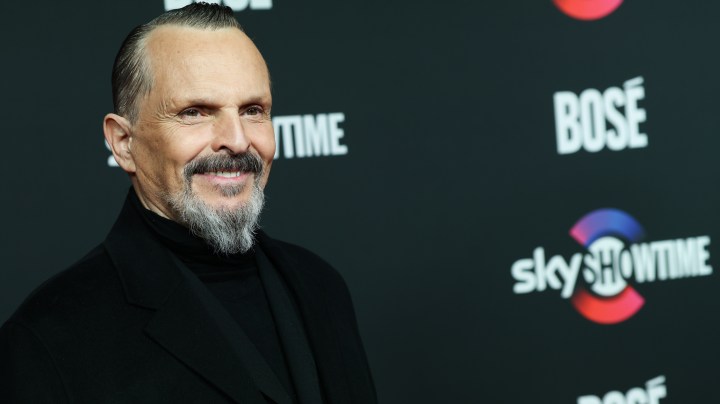 Miguel Bosé revela si se queda en México