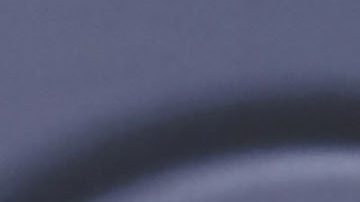 Rosalía recibe sorpresa de cumpleaños en París