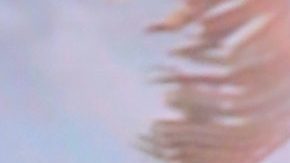 Francisca está feliz mientras su embarazo avanza