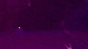 Fanático agrede a Anahí en el rostro en pleno escenario