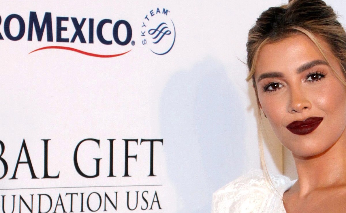 Michelle Salas, la hija de Luis Miguel, mostró su primer vestido de ...