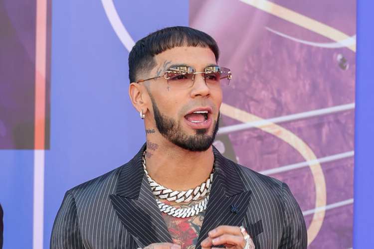 La Repuesta De Anuel Aa A Karol G Luego De Que Ella Se Eliminara El Polémico Tatuaje La Vibra 0175