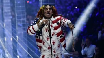 Tekashi 6ix9ine reaparece en redes sociales