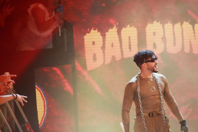 Bad Bunny lanzará su nueva canción en los Premios Billboard latinos 2023