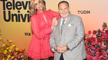 El Gordo y La Flaca, conducido por Lili Estefan y Raúl de Molina, celebra un año más al aire