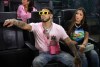 Anuel AA presume a su novia en un paseo en lancha