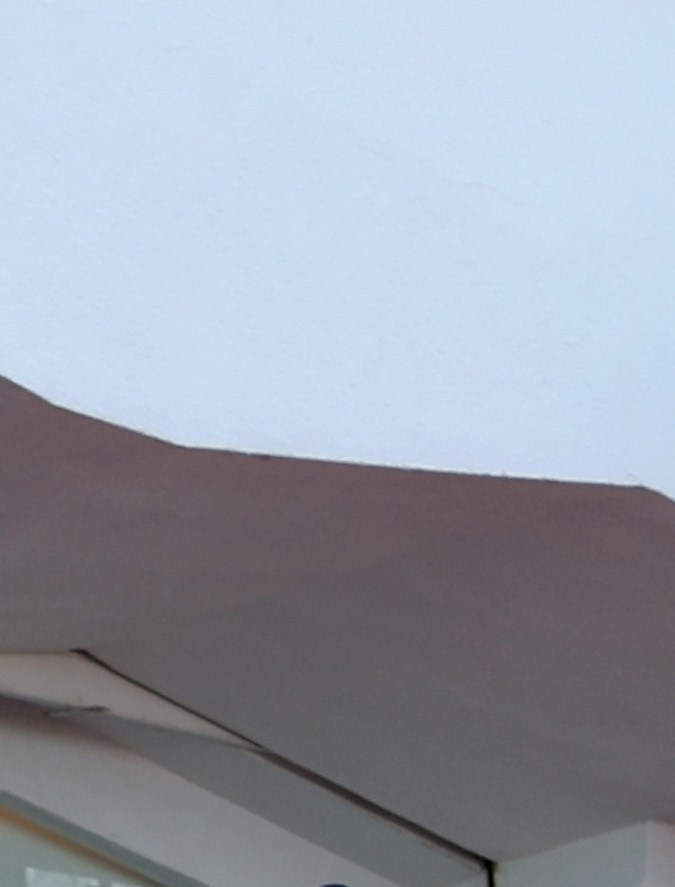 Georgina Rodríguez deslumbra en Venecia con un vestido rojo de atrevido escote