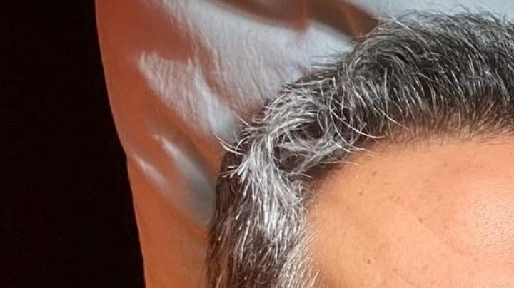 Héctor Sandarti, presentador guatemalteco de televisión. Foto: Instagram Héctor Sandarti.