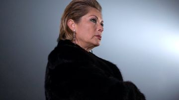 Lety Calderón en el capítulo final de la telenovela "Imperio de Mentiras"